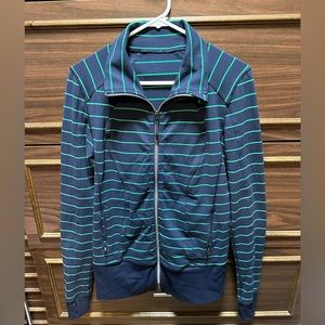 Lululemon Nice Asana Jacket P2P 18” Size 8